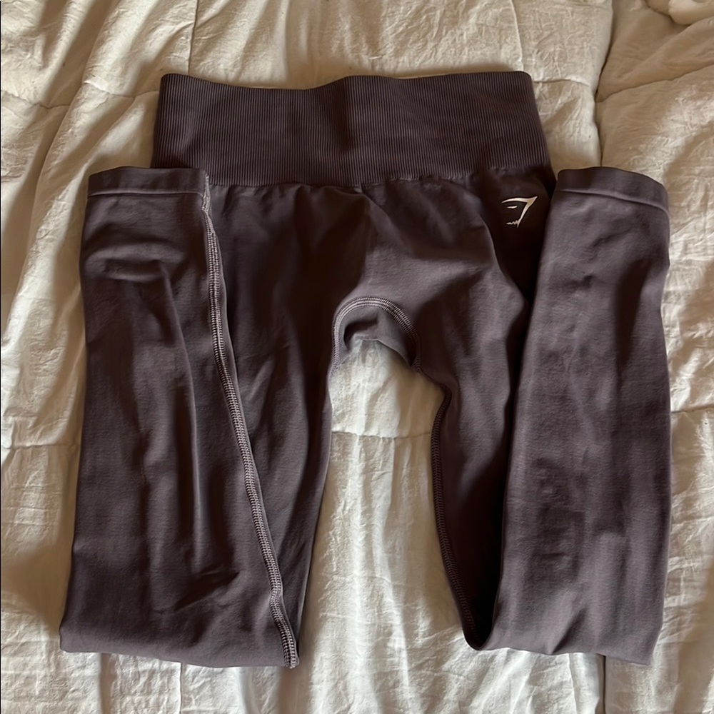 Gymshark women’s lavender Leggings